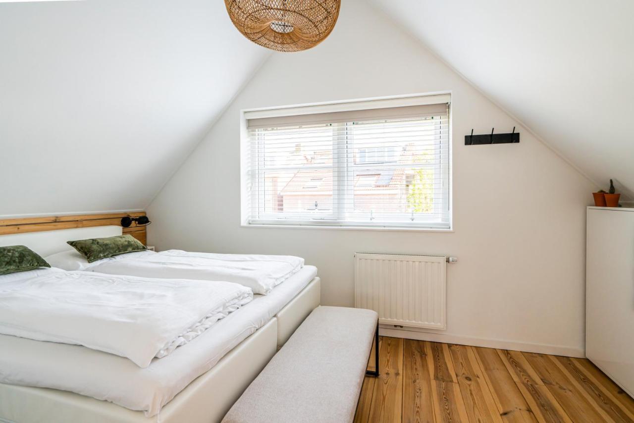 Vikinghuis Bed By The Sea Westkapelle Luaran gambar
